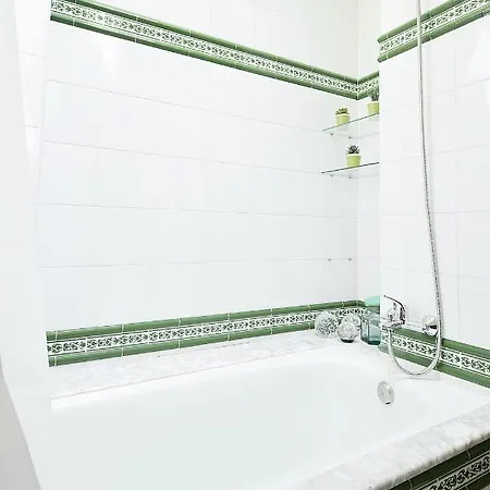 Galihost - Con Vistas Al Puerto De Appartement